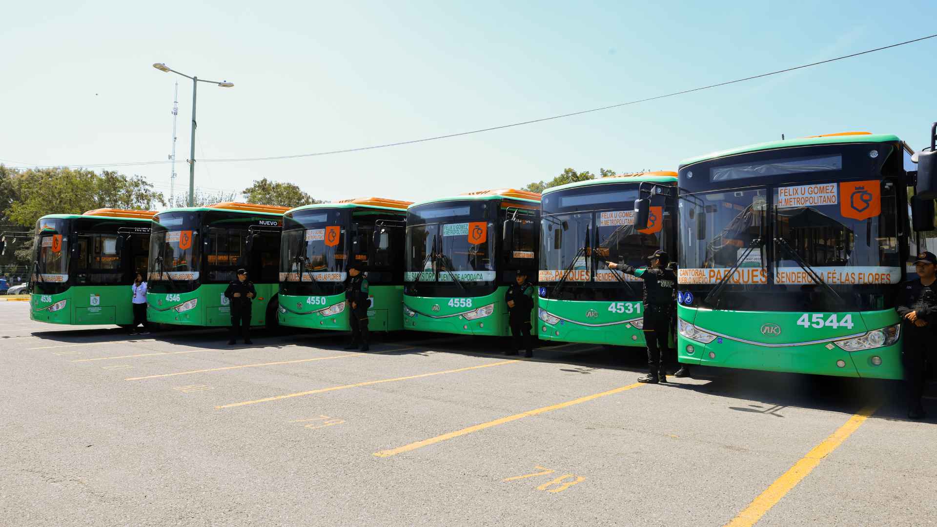 Circulan nuevas unidades de transporte público