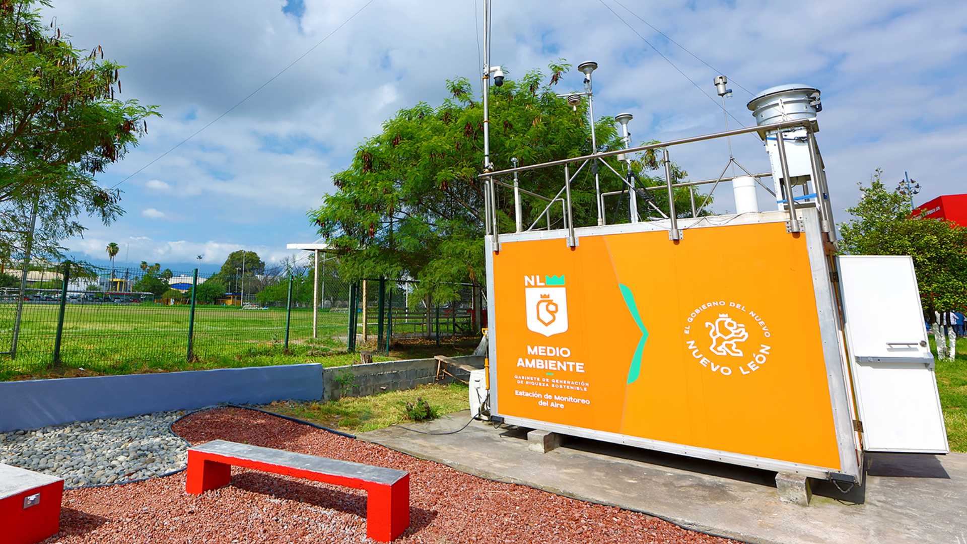Contribuye UANL al monitoreo ambiental con renovación del SIMA