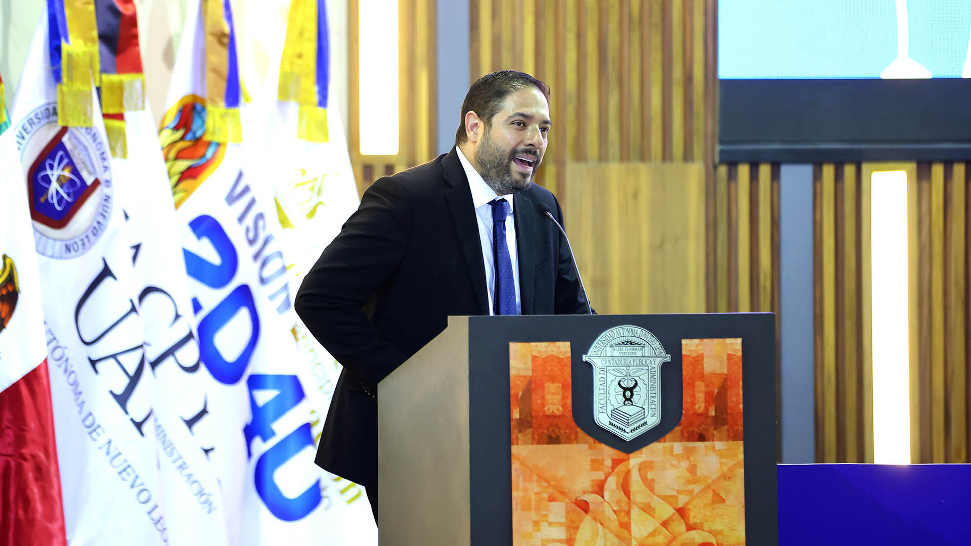 Estudiantes cumplirán en Mundial su servicio social y prácticas profesionales