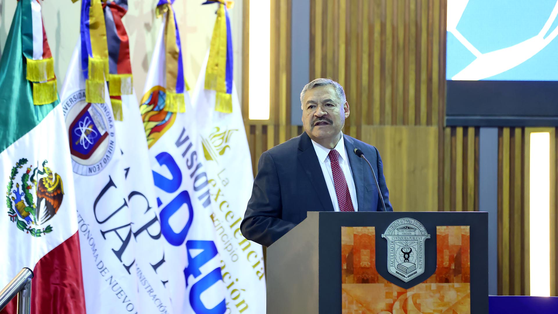 Estudiantes cumplirán en Mundial su servicio social y prácticas profesionales
