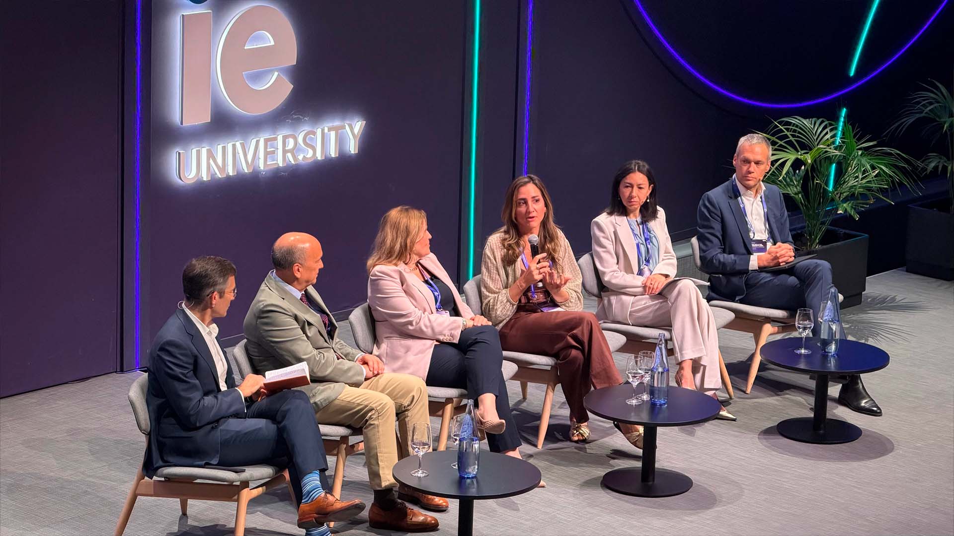 Participa UANL en conferencia global sobre educación en España