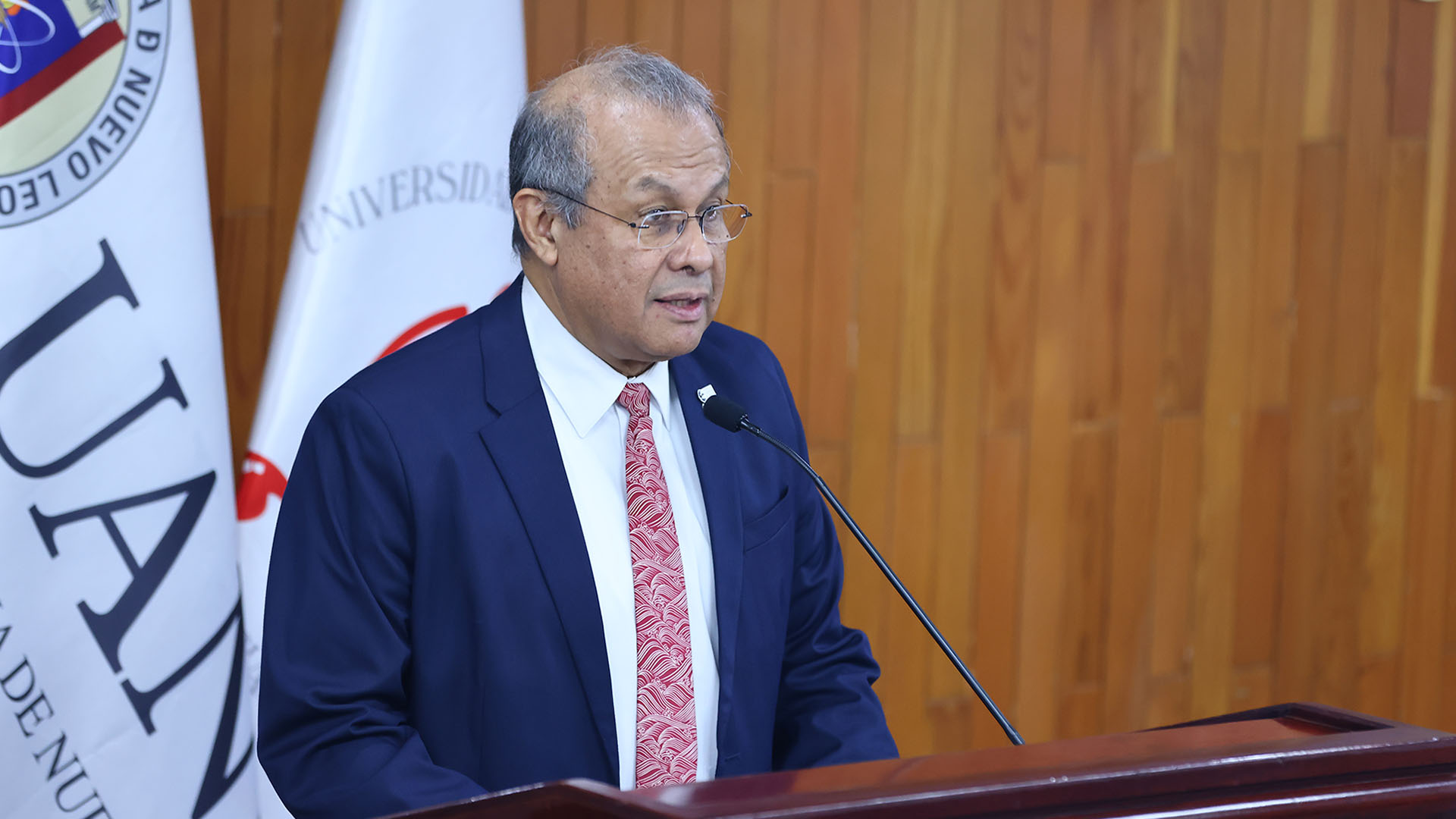 Acreditan la Licenciatura en Ingeniería Química
