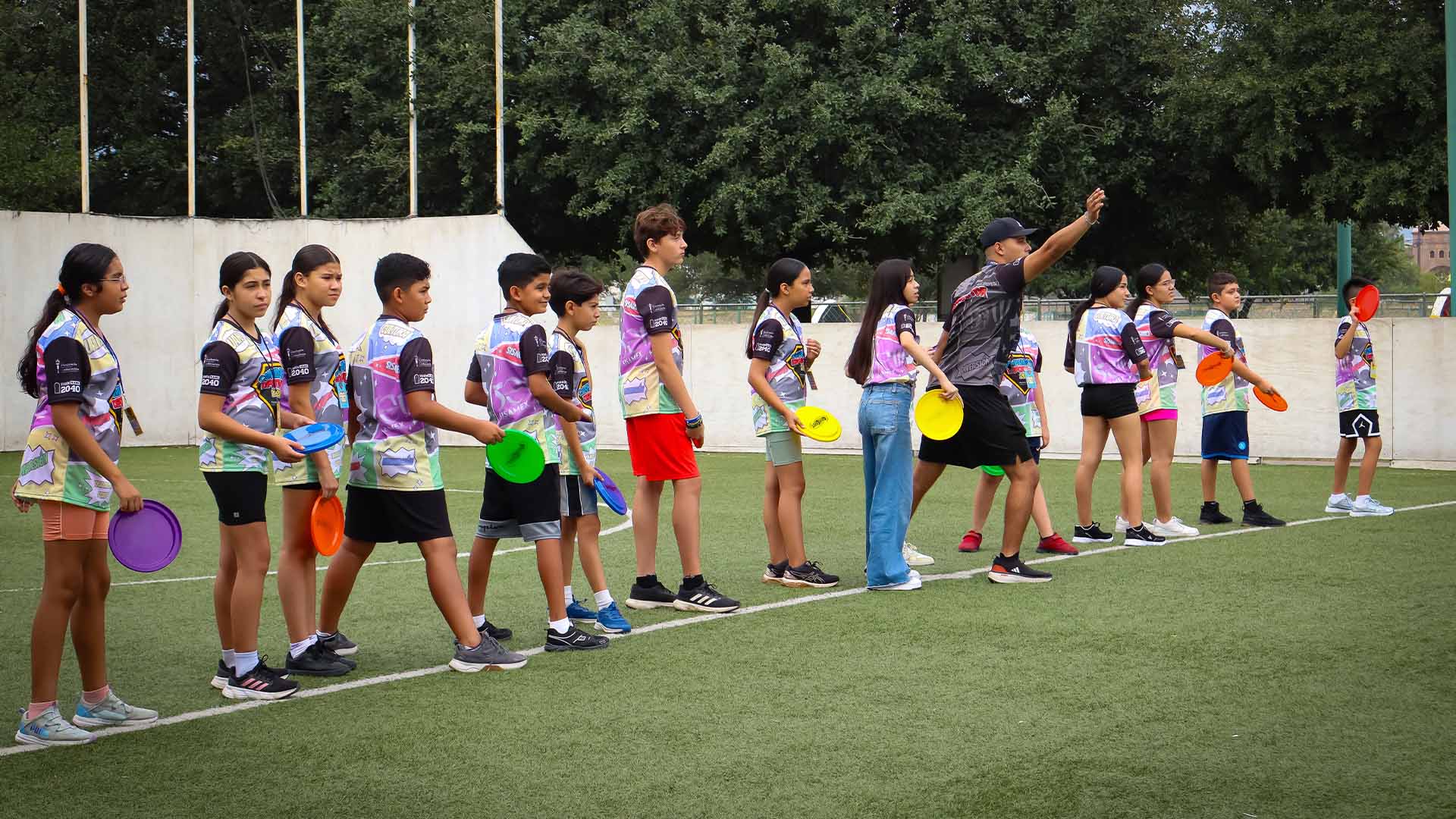 Avistarán el espacio en campamento de verano del Polideportivo