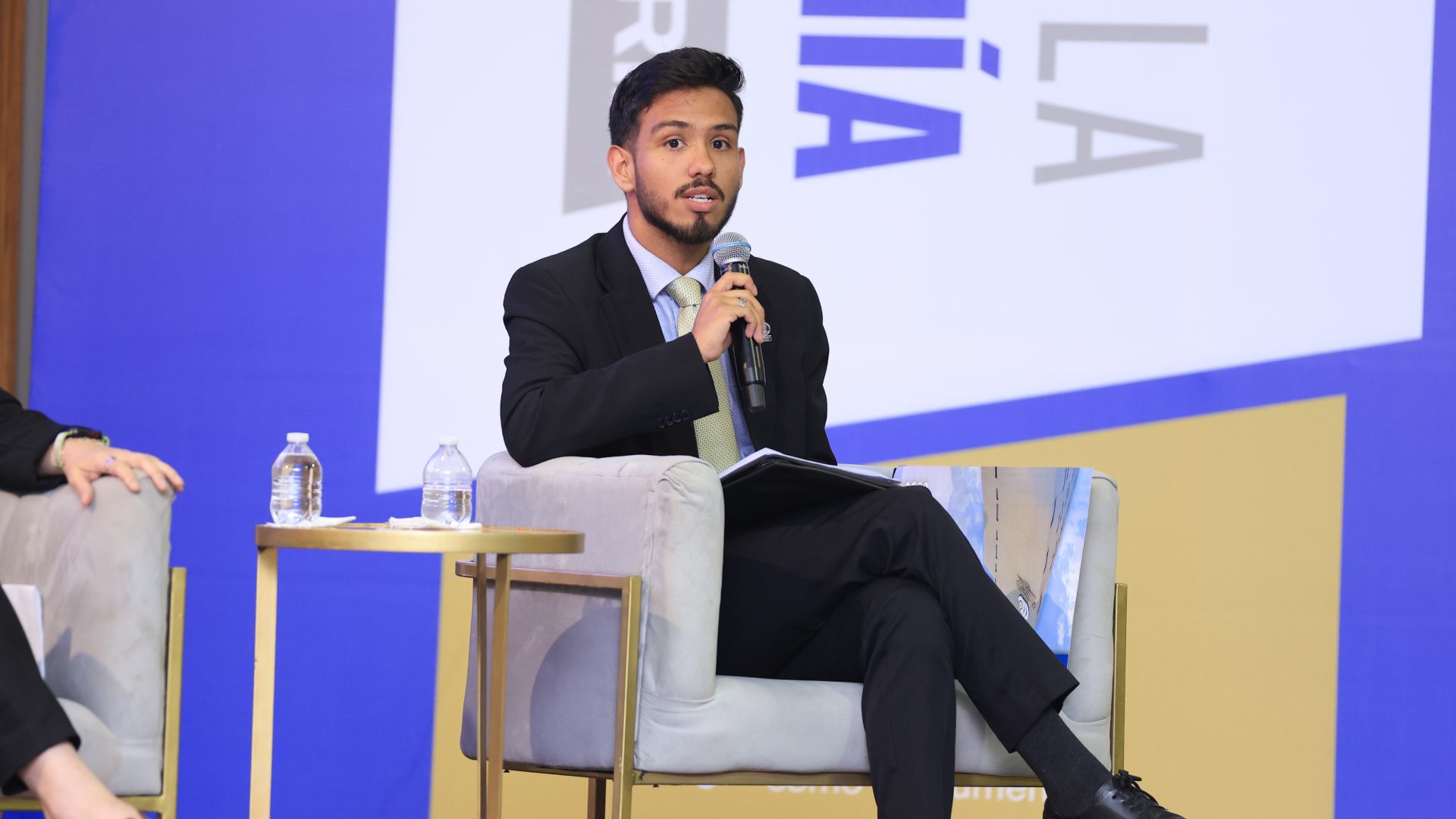 Realizan jornada de reflexión sobre autonomía universitaria