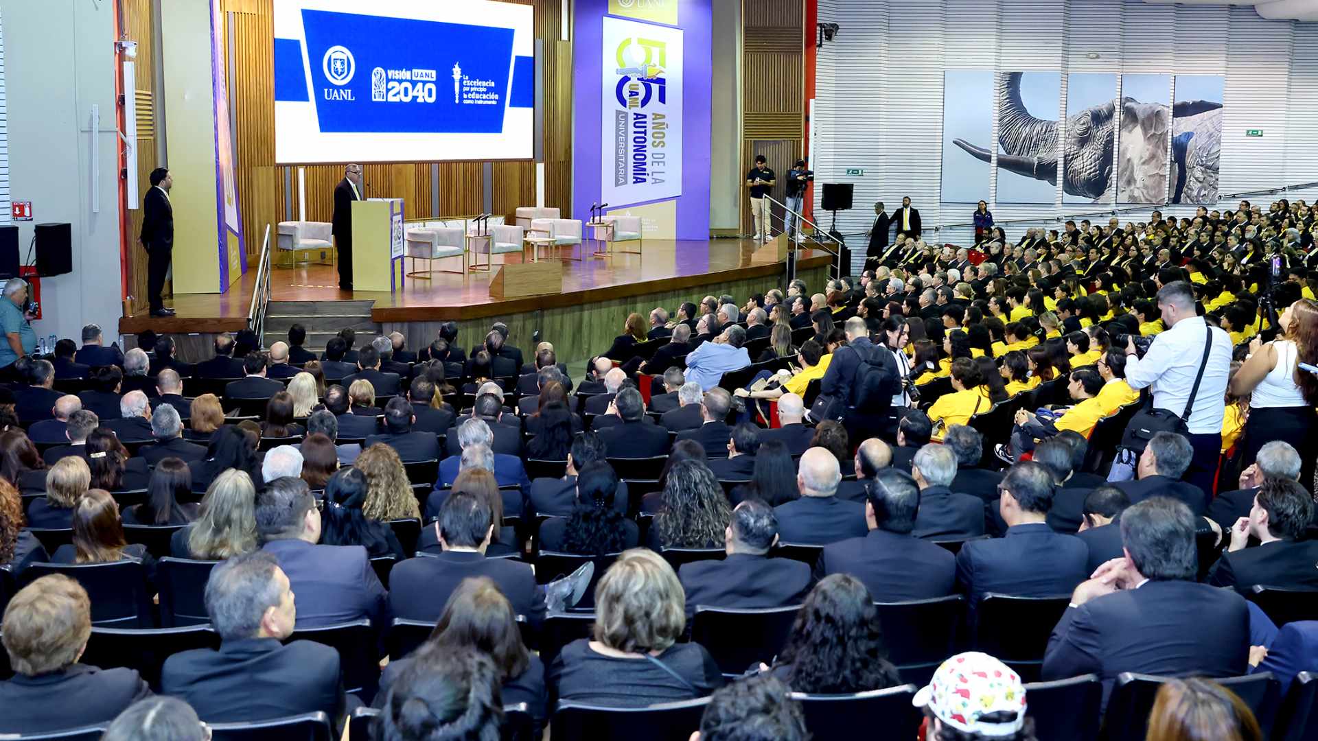 Garantiza autonomía una universidad libre, plural y crítica.- Santos Guzmán