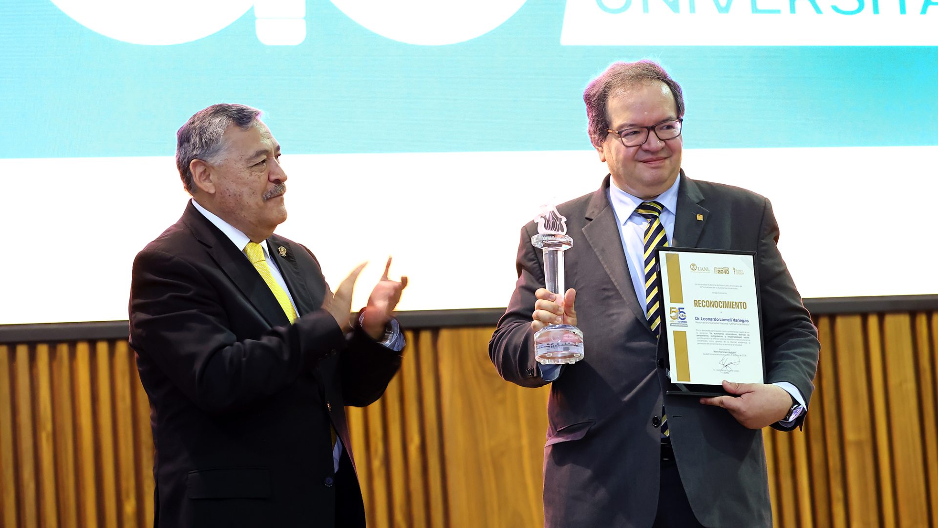 Garantiza autonomía una universidad libre, plural y crítica.- Santos Guzmán