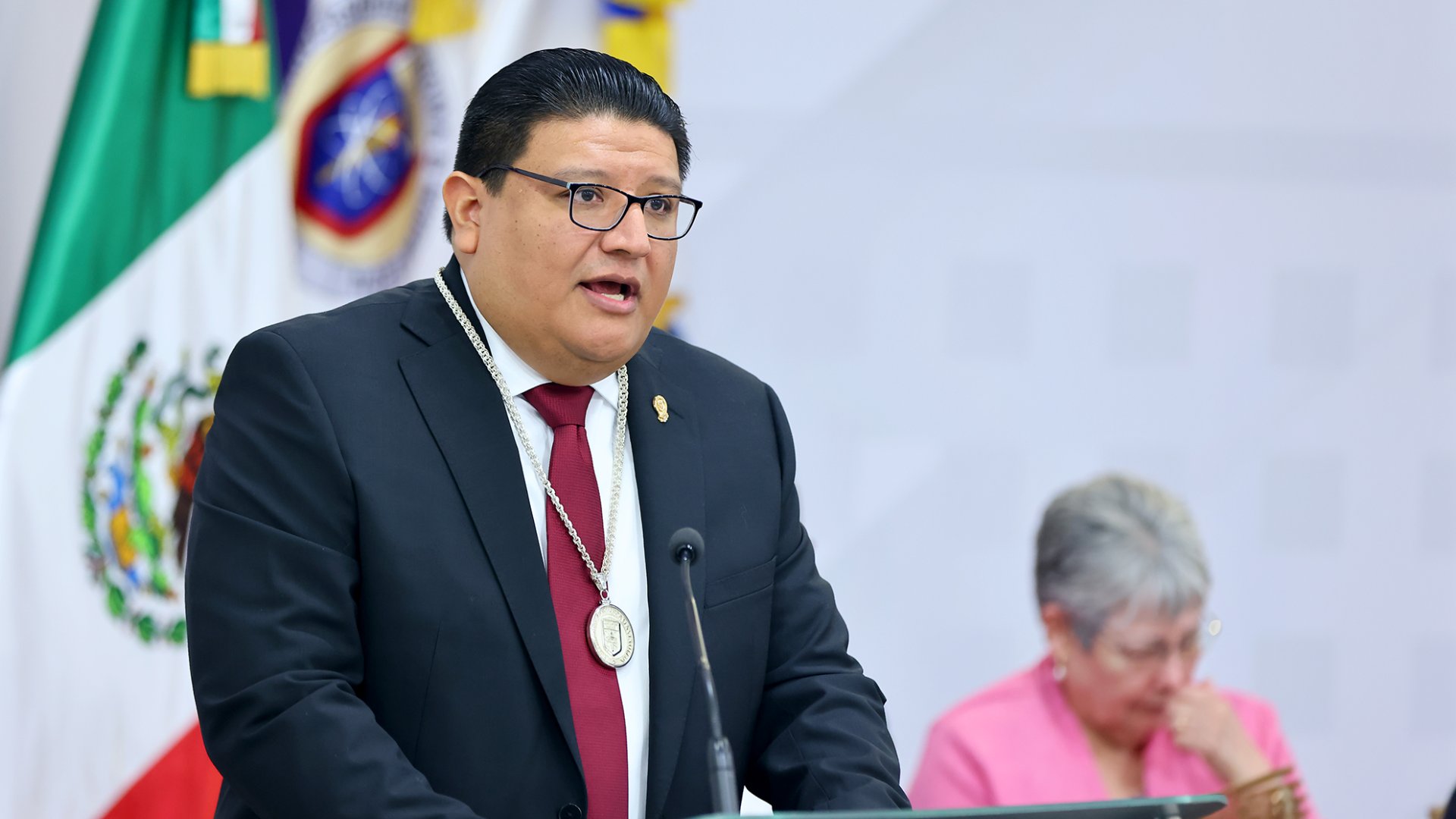 Gerardo Pantoja es nuevo director de la Preparatoria 25