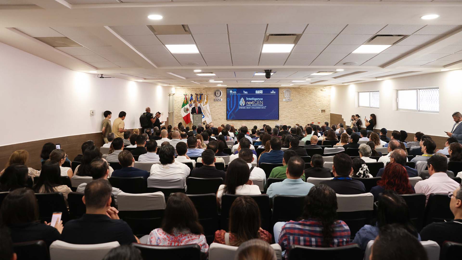 UANL impulsa estrategia institucional en IA para la educación superior