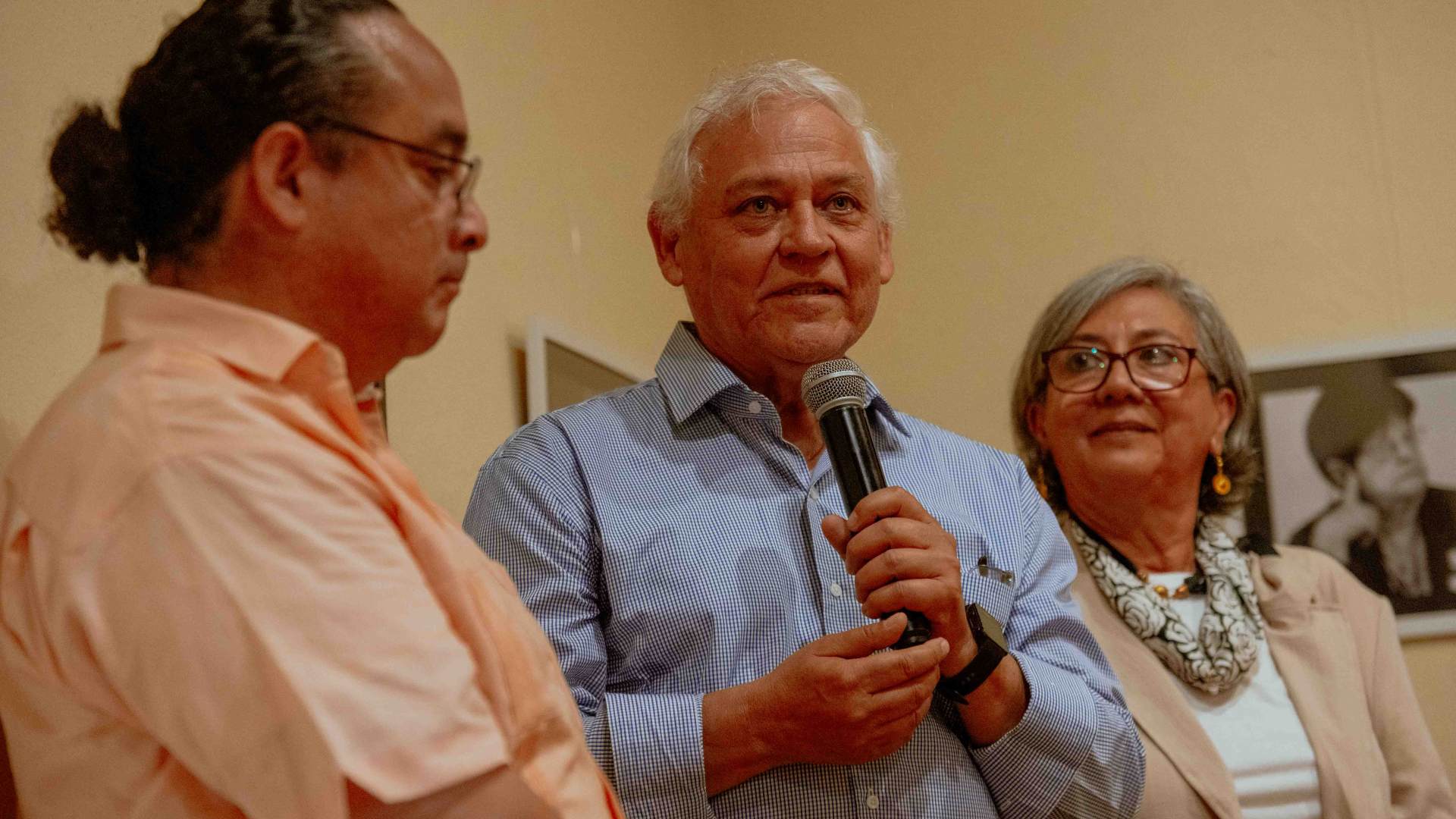Exposiciones celebran nuestras raíces