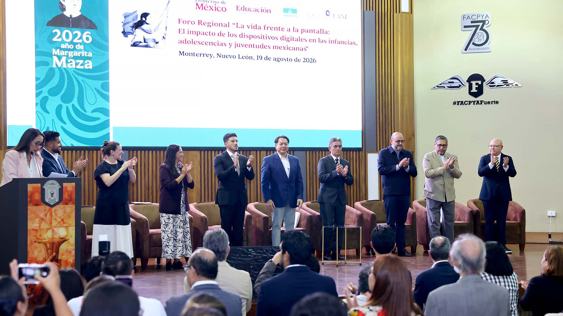 Analizan en UANL el impacto de los dispositivos digitales