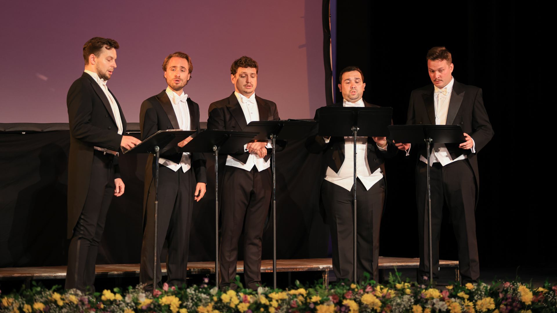 Unen sus voces por el Hospital Universitario