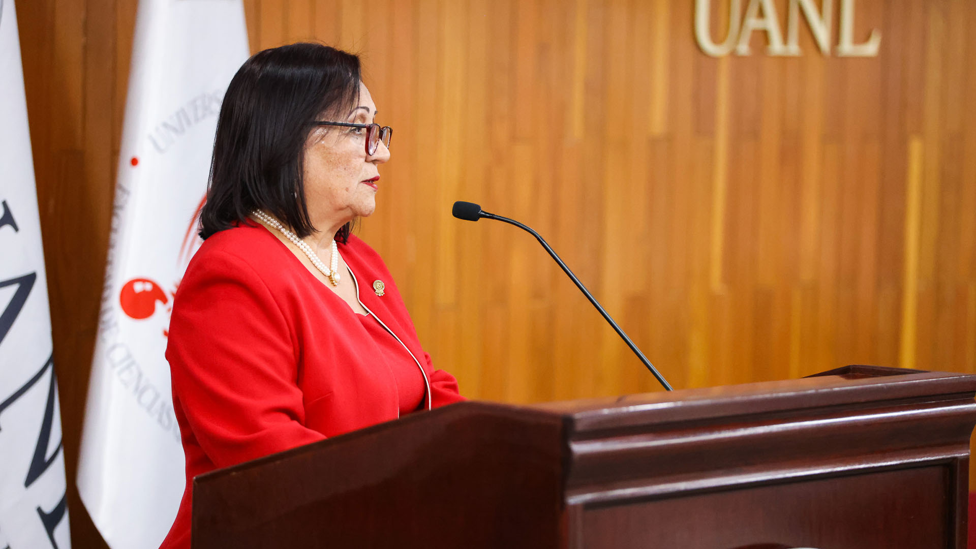 Toman protesta nuevos líderes estudiantiles en Ciencias Químicas