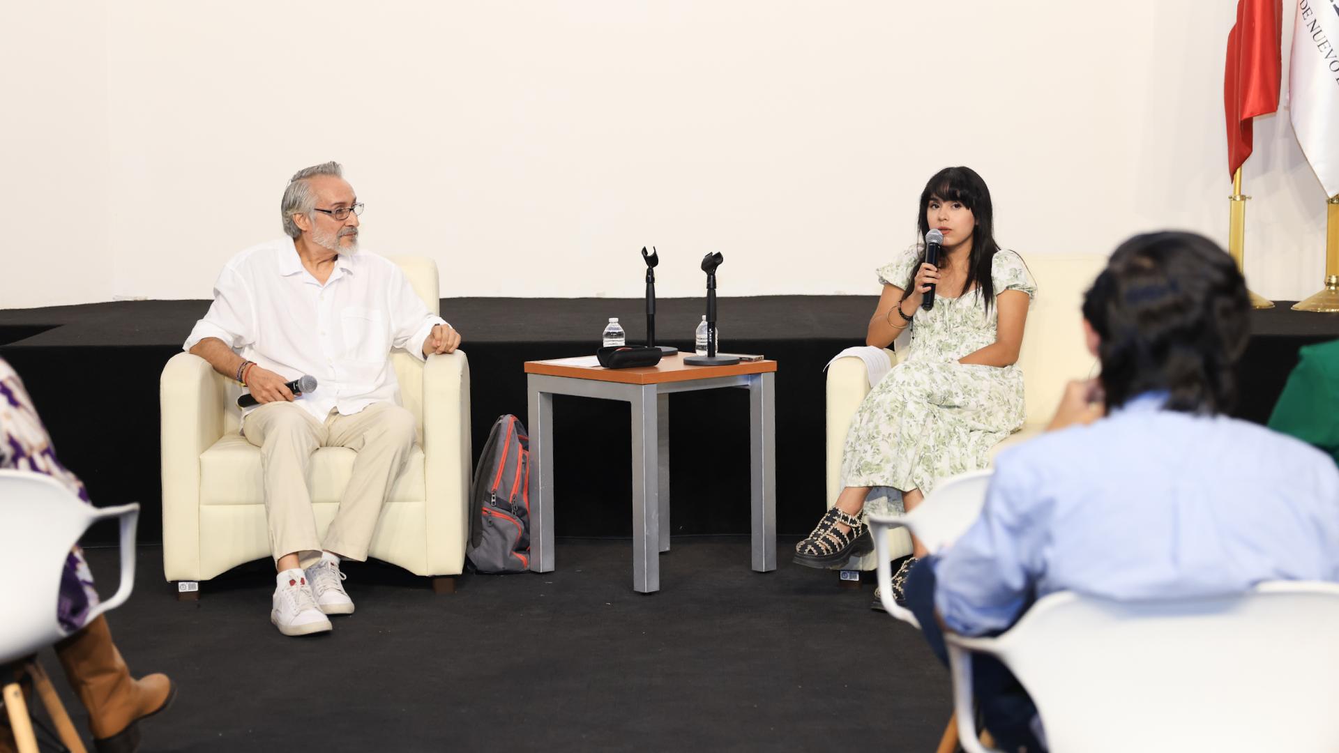 Tienden puentes entre generaciones del teatro regio