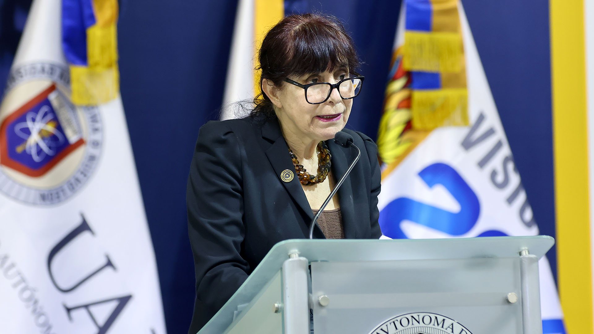 Facultad de Odontología recibe acreditación internacional por el CONAEDO