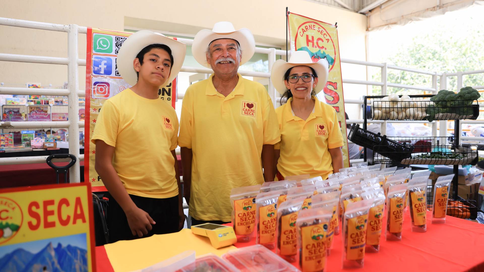 Realizan tradicional Agrotianguis 2026