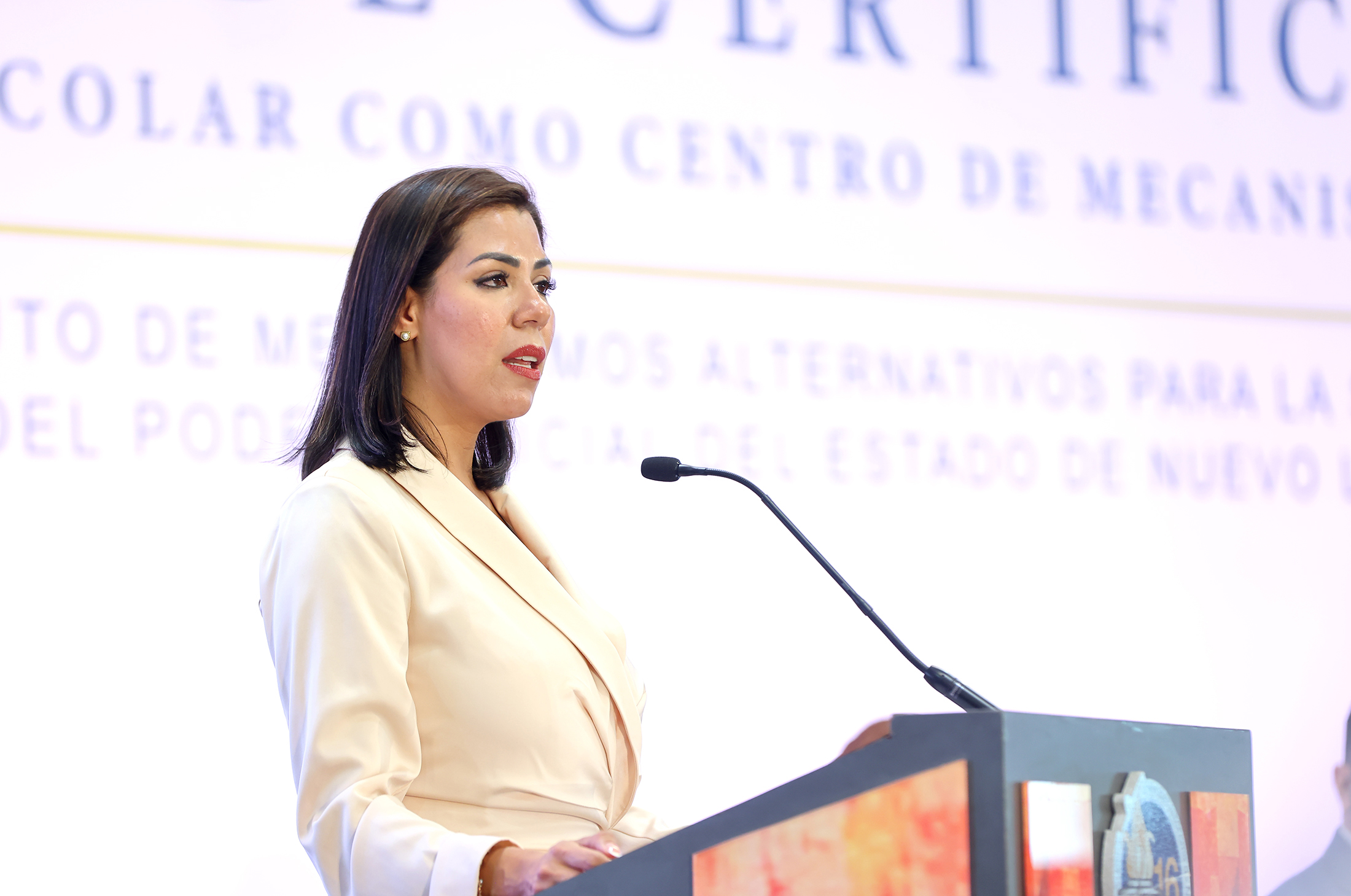 Certifican a la Preparatoria 16 como Centro de Mediación y Cultura de Paz
