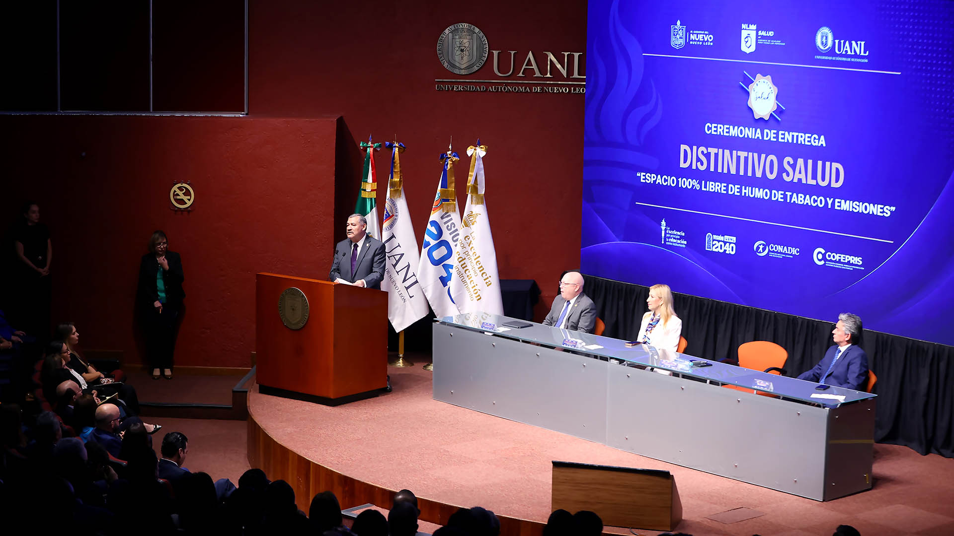 90 instituciones UANL reciben Distintivo Salud