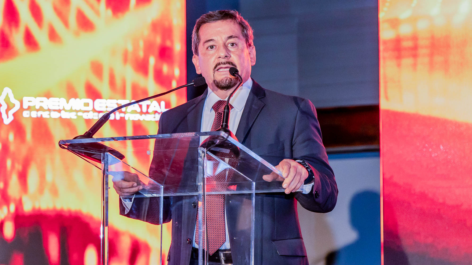 Distingue Nuevo León trayectoria de tres investigadores de UANL