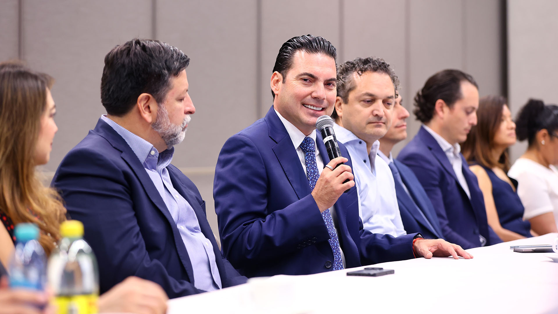 Secretario de Vinculación Estratégica y Desarrollo Institucional de la UANL, Abraham Hernández Paz