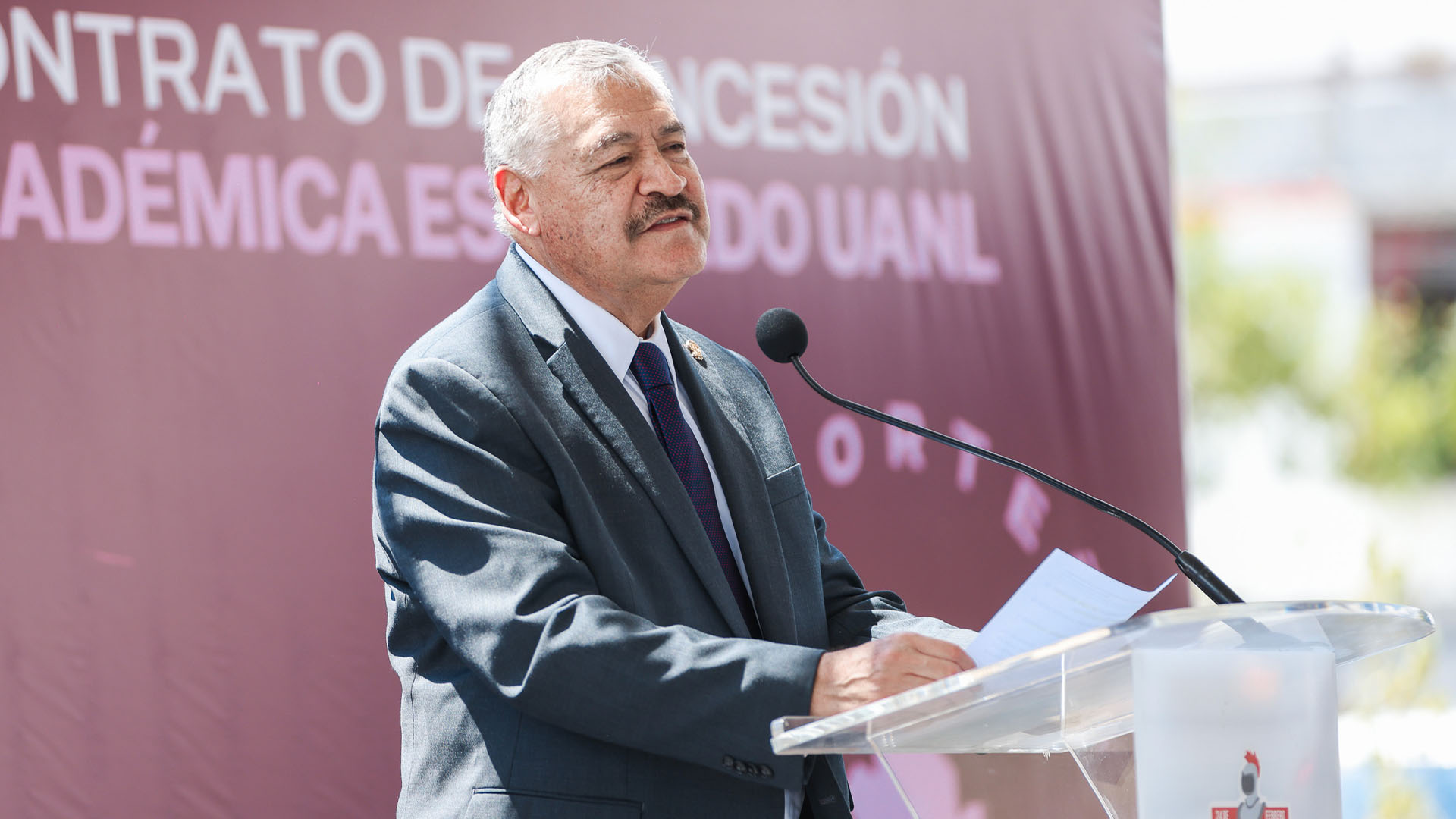 Formaliza UANL y Escobedo en proyecto de hospital y unidad académica