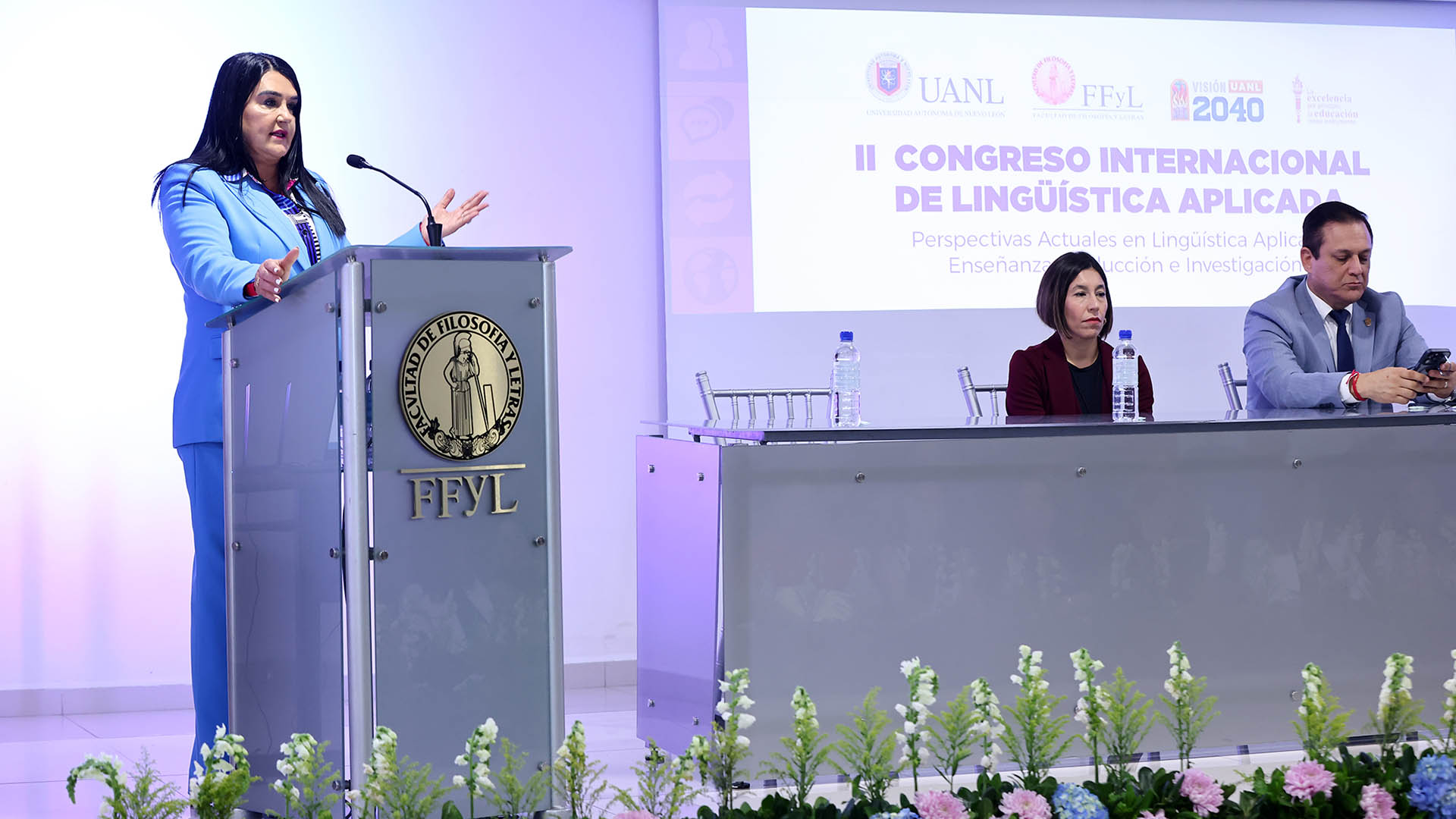 Fortalece UANL internacionalización a través de la enseñanza de lenguas
