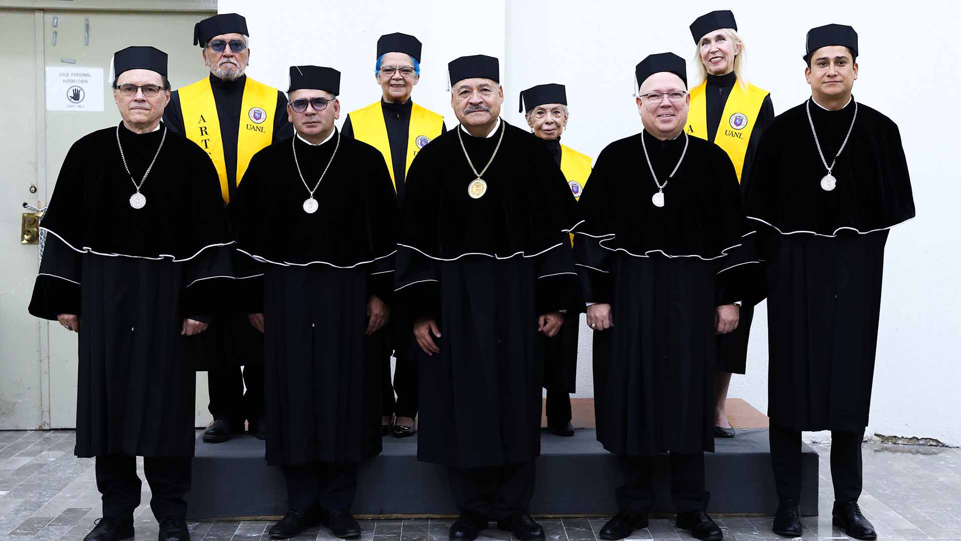 Creadores universitarios reciben Premio UANL a las Artes 2026