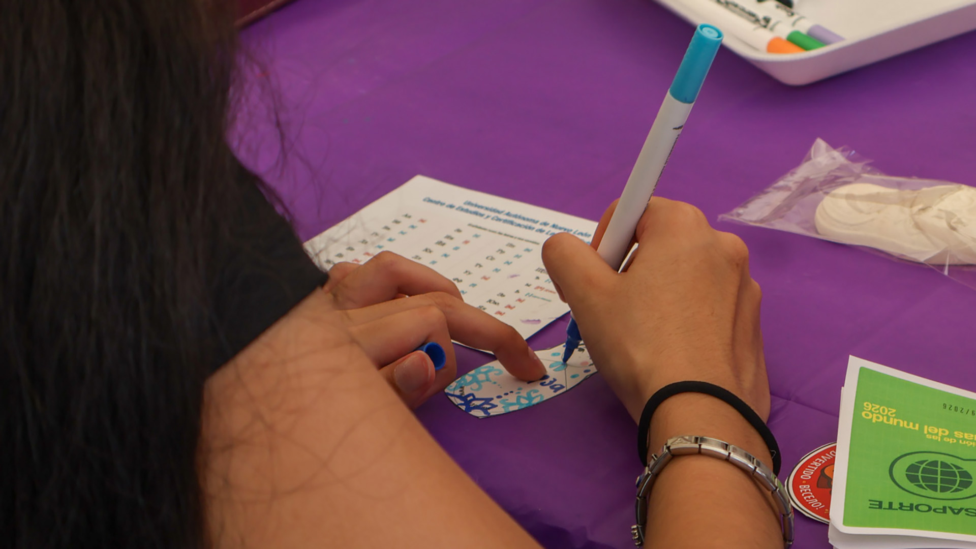 Celebran 20 años con encuentro de lenguas y culturas