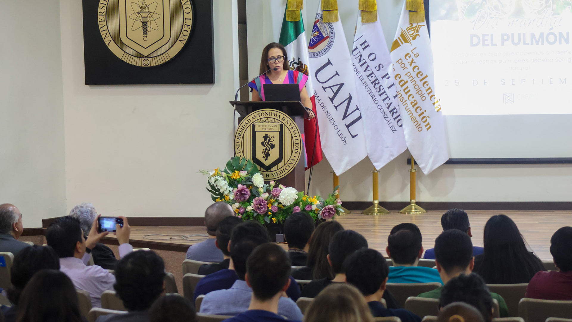 Realizan simposio de enfermedades pulmonares