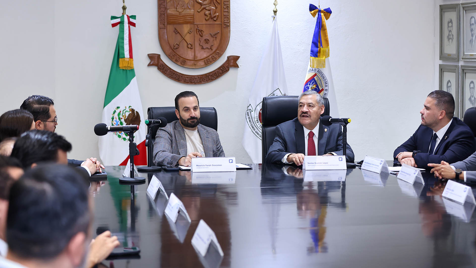 Amplían UANL y San Pedro oportunidades de formación para funcionarios municipales
