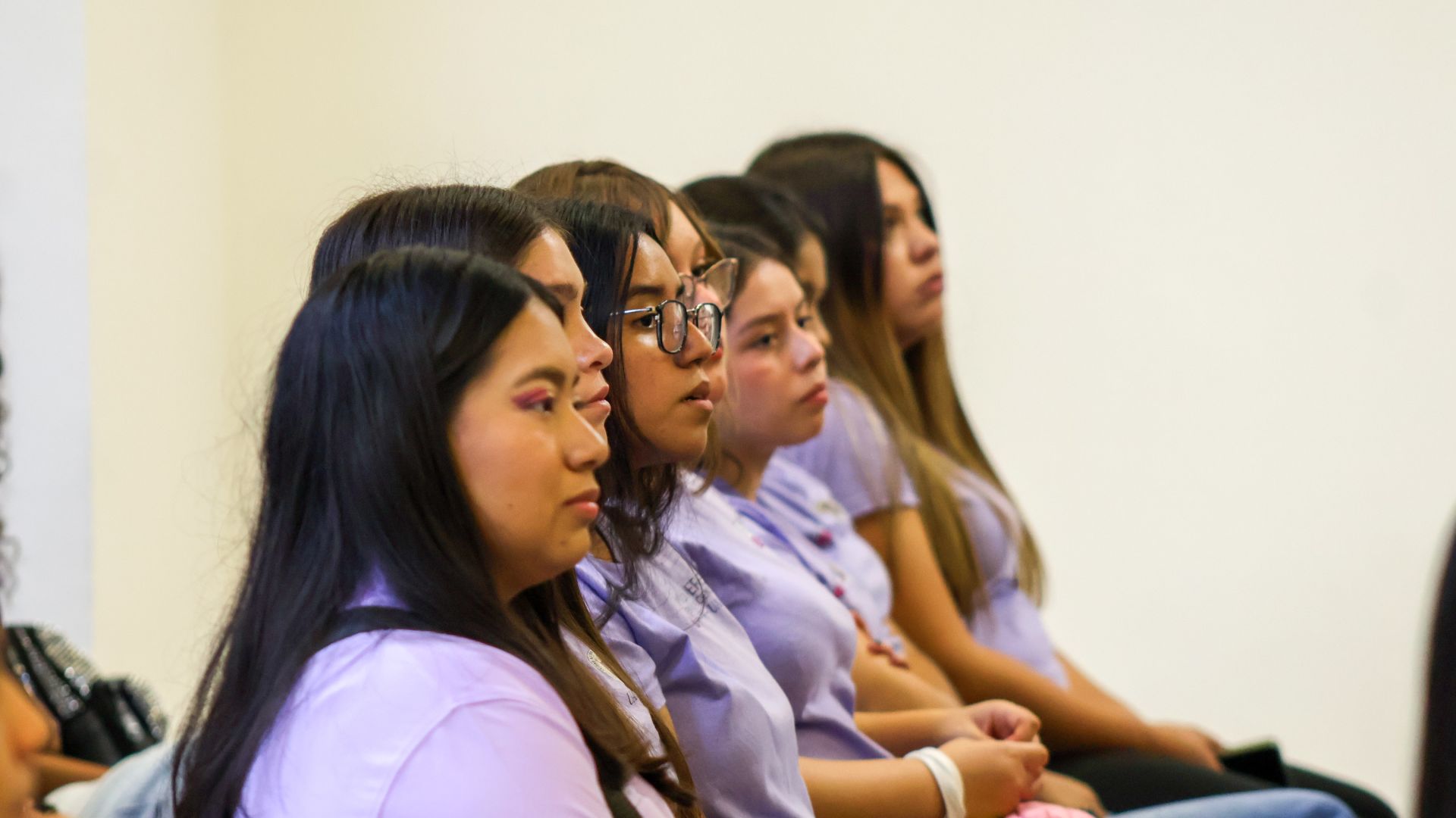 Integra UANL a 1 mil 700 estudiantes al programa Mujeres en la Ciencia